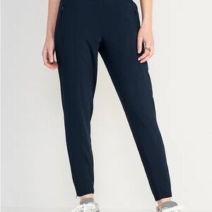 Old Navy Mid-Rise Stretch Tech Joggers for Women NWT
